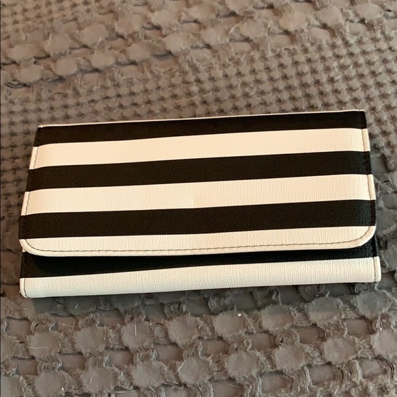 Wallet - Picture 5 of 5